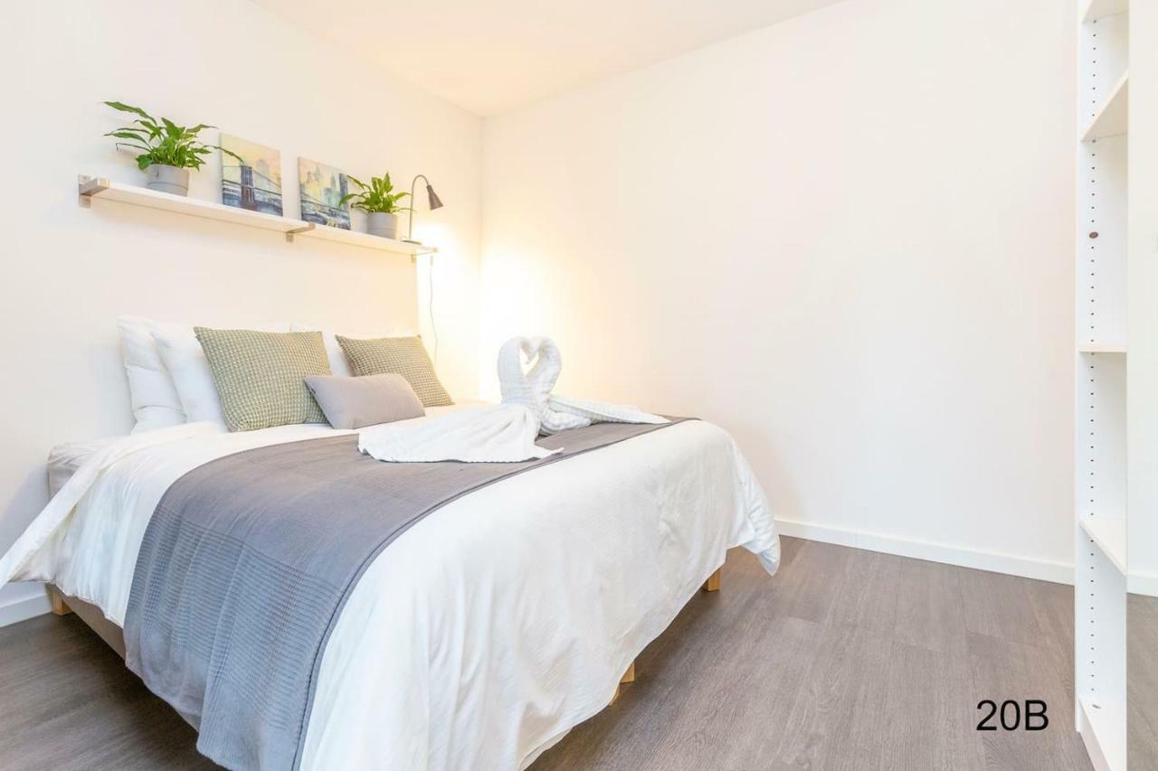 Family Executive Studio With Balcony Open Delft Utopia Flora 20F Exterior foto